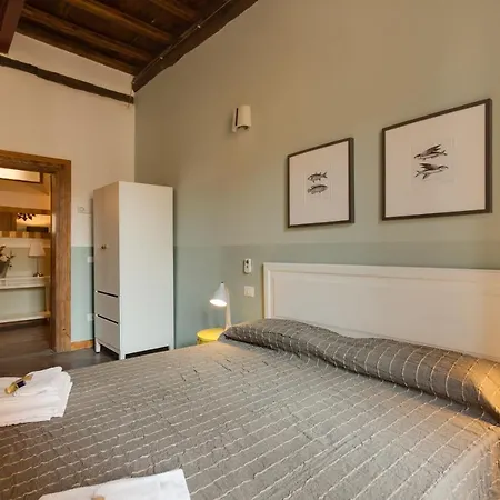 Apartment Romac Baullari In Campo De Fiori *